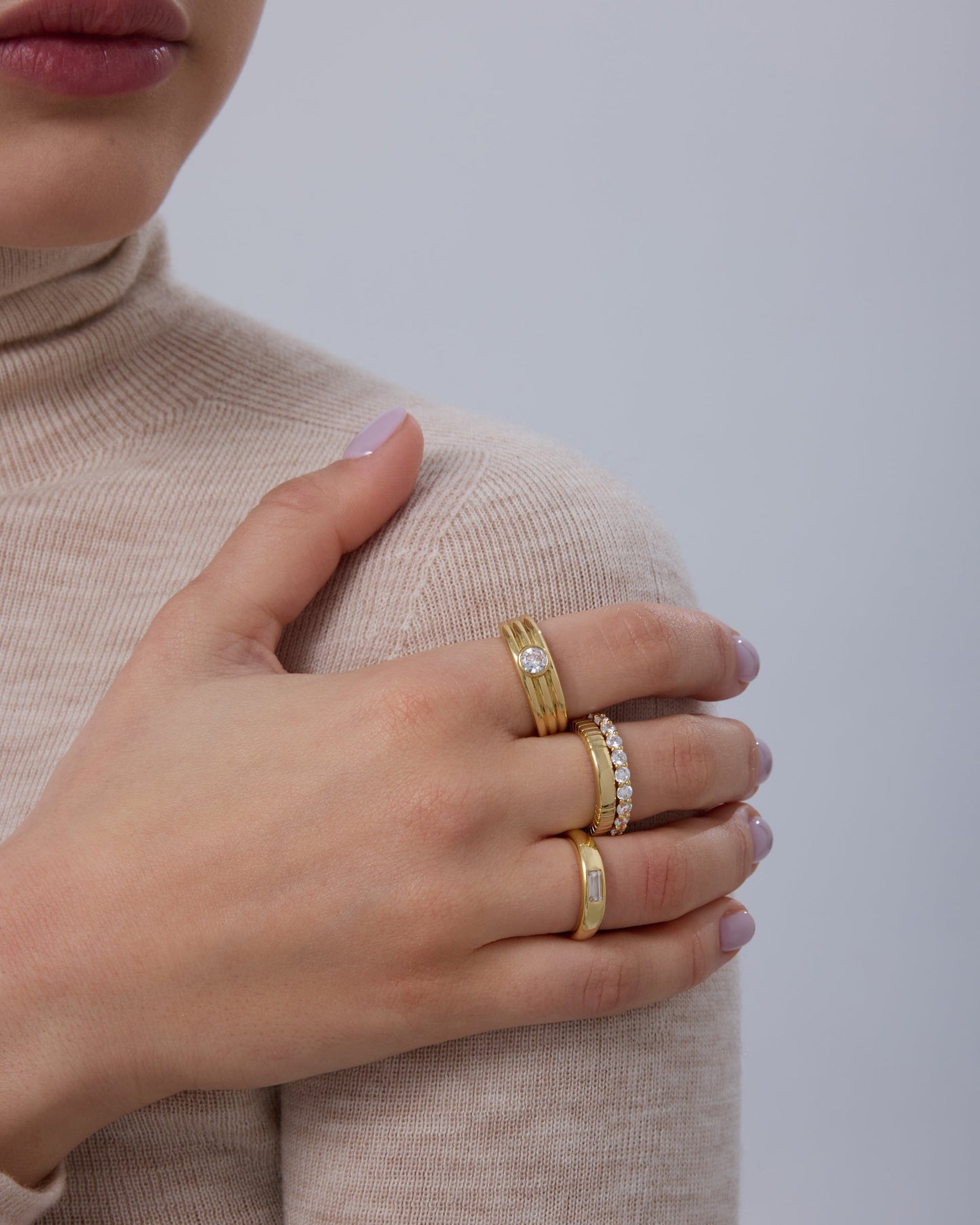 Mixed Styles Band Rings Set of 4