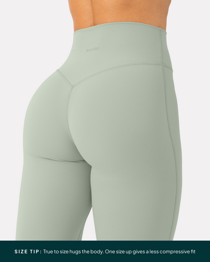 FlexFlow High-Waisted Butt Lifting Full-Length Seasonal Yoga Leggings